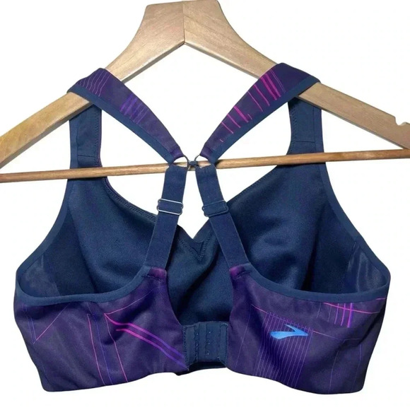 Women's Brooks Convertible Sports Bra Matrix Navy Print - Picture 13 of 16